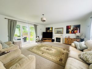 Lounge - click for photo gallery